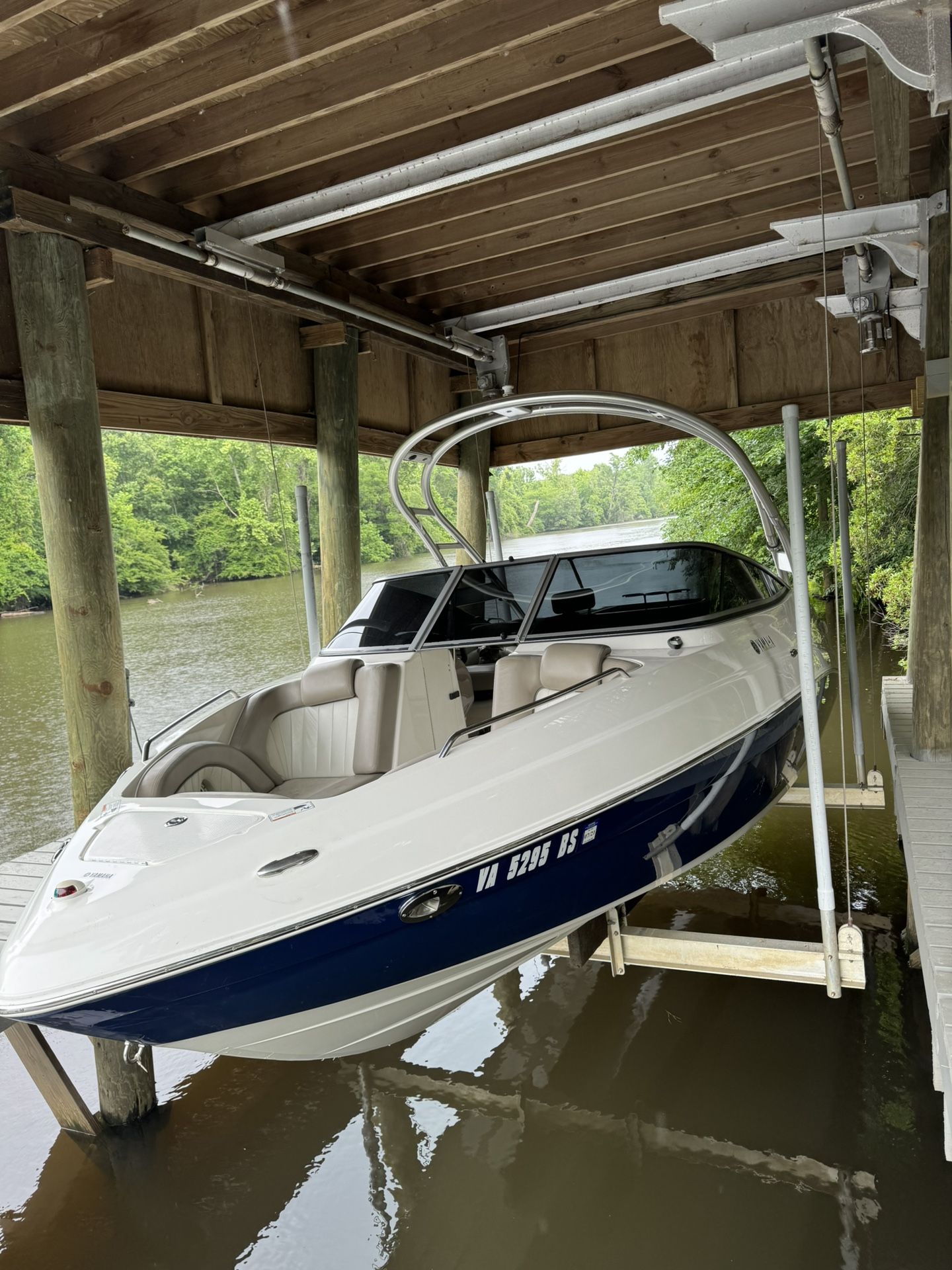 2009 Yamaha 232 Limited S