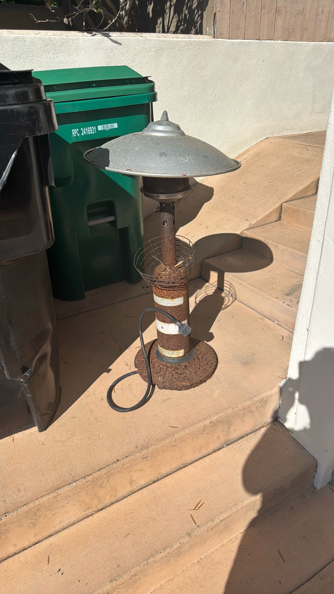Free propane Gas Heater Rusted