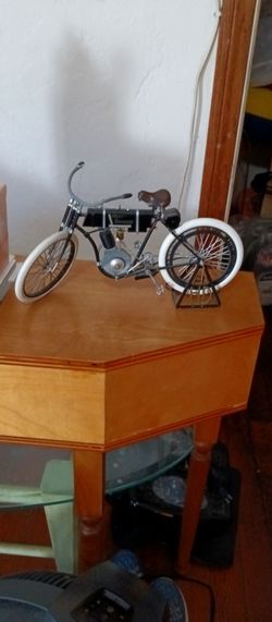 Vintage Harley Davidson 1903-04