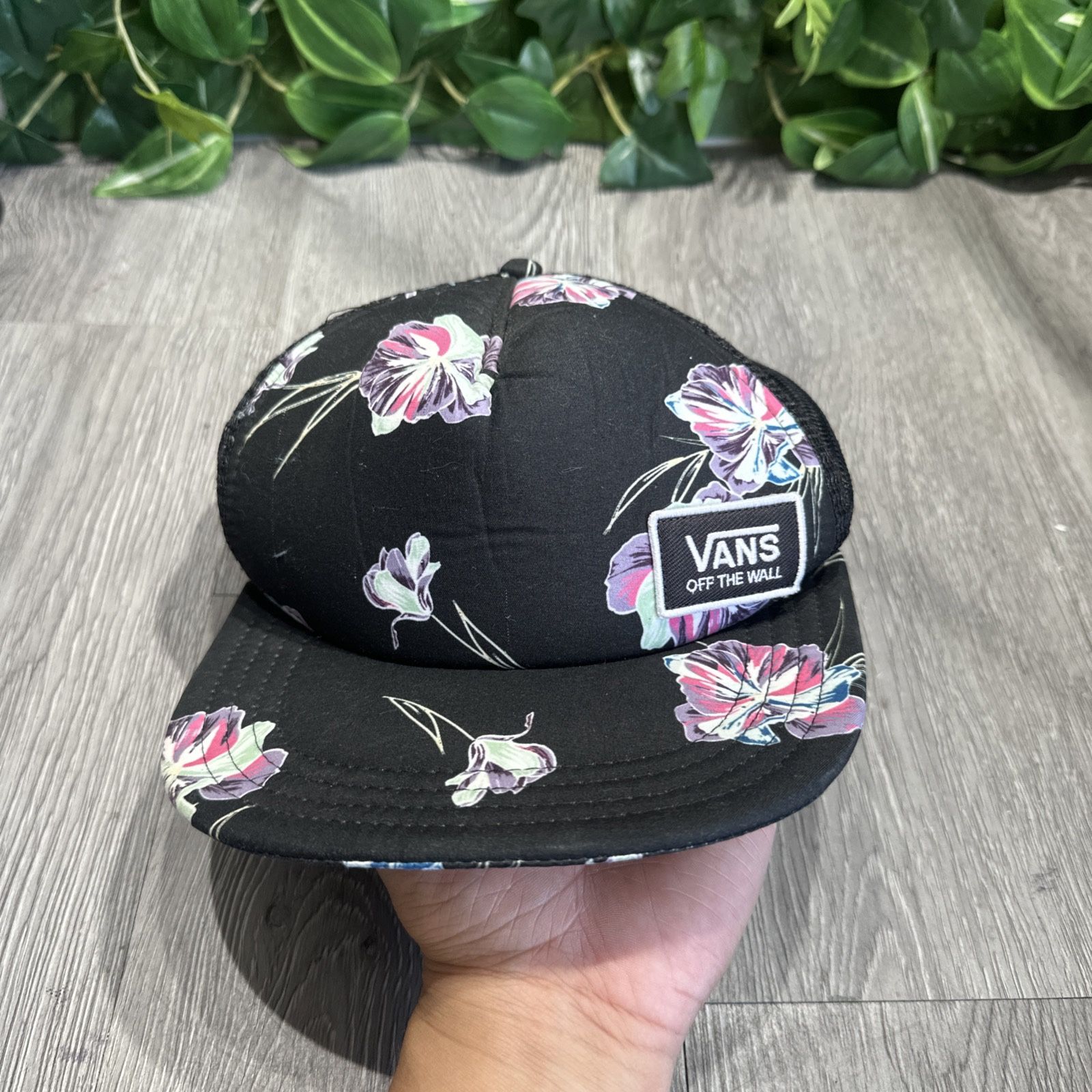 VANS Off The Wall Snapback Trucker Hat Multi OS Adjustable Floral Mesh Back