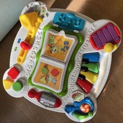 LeapFrog Move & Groove Musical Table