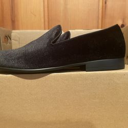 Size 8.5 M Black Velvet/suede Dress Shoes( Price Negotiable)