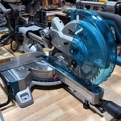 Makita 7-1/4 sliding miter saw corded