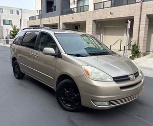 2005 Toyota Sienna on offerup