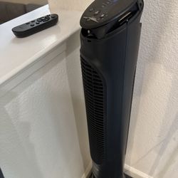 Black Oscillating Tower Fan with Remote – Hunter Brand