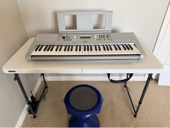 Yamaha YPT-360 Piano