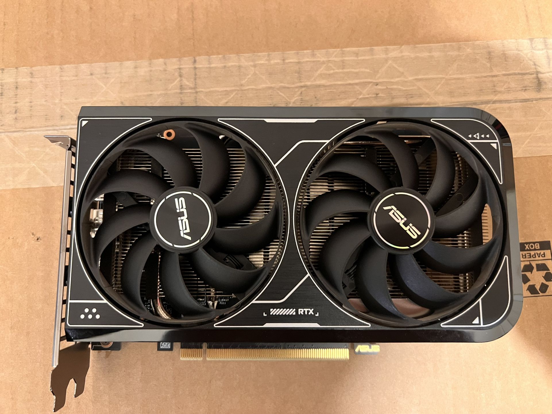 ASUS 4060ti 8Gb
