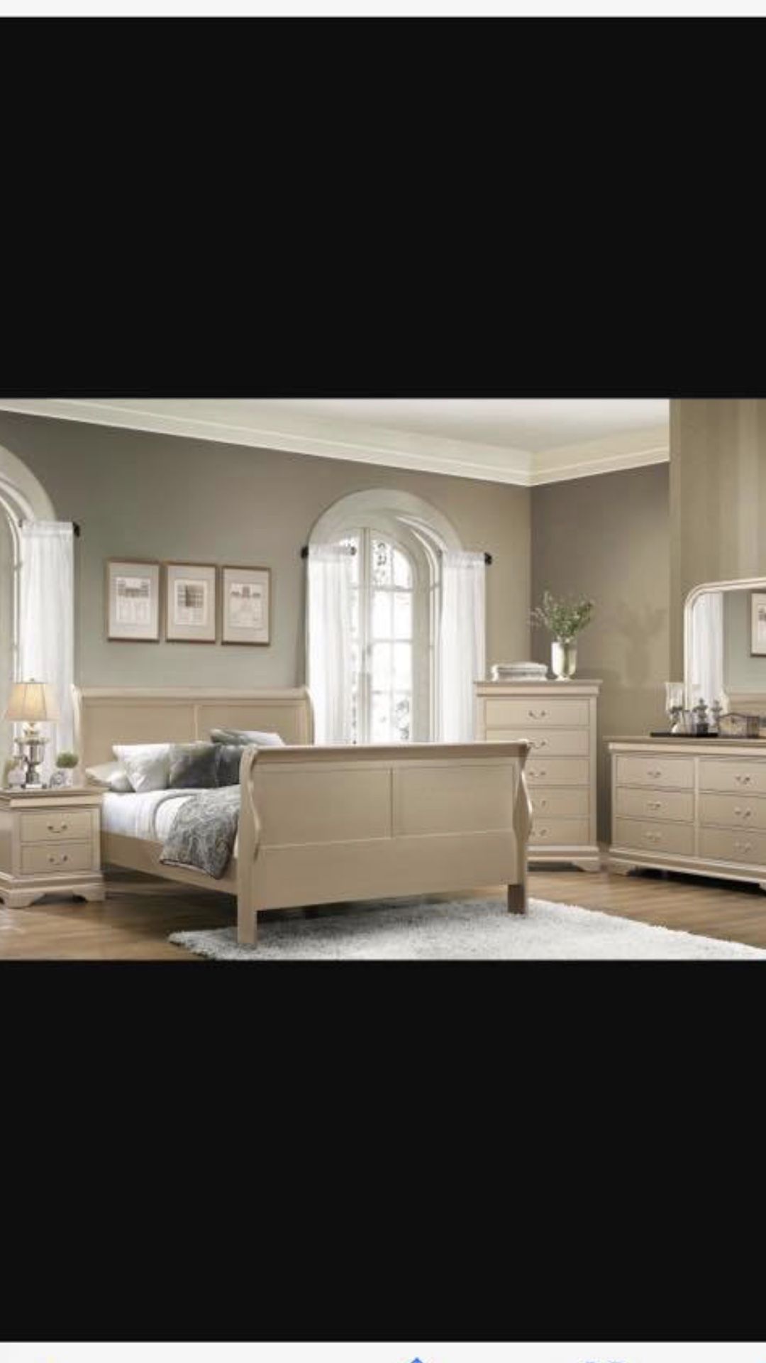 Queen bed nightstand dresser and mirror