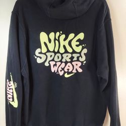 Woman's Nike Hoodie Must Pick Up