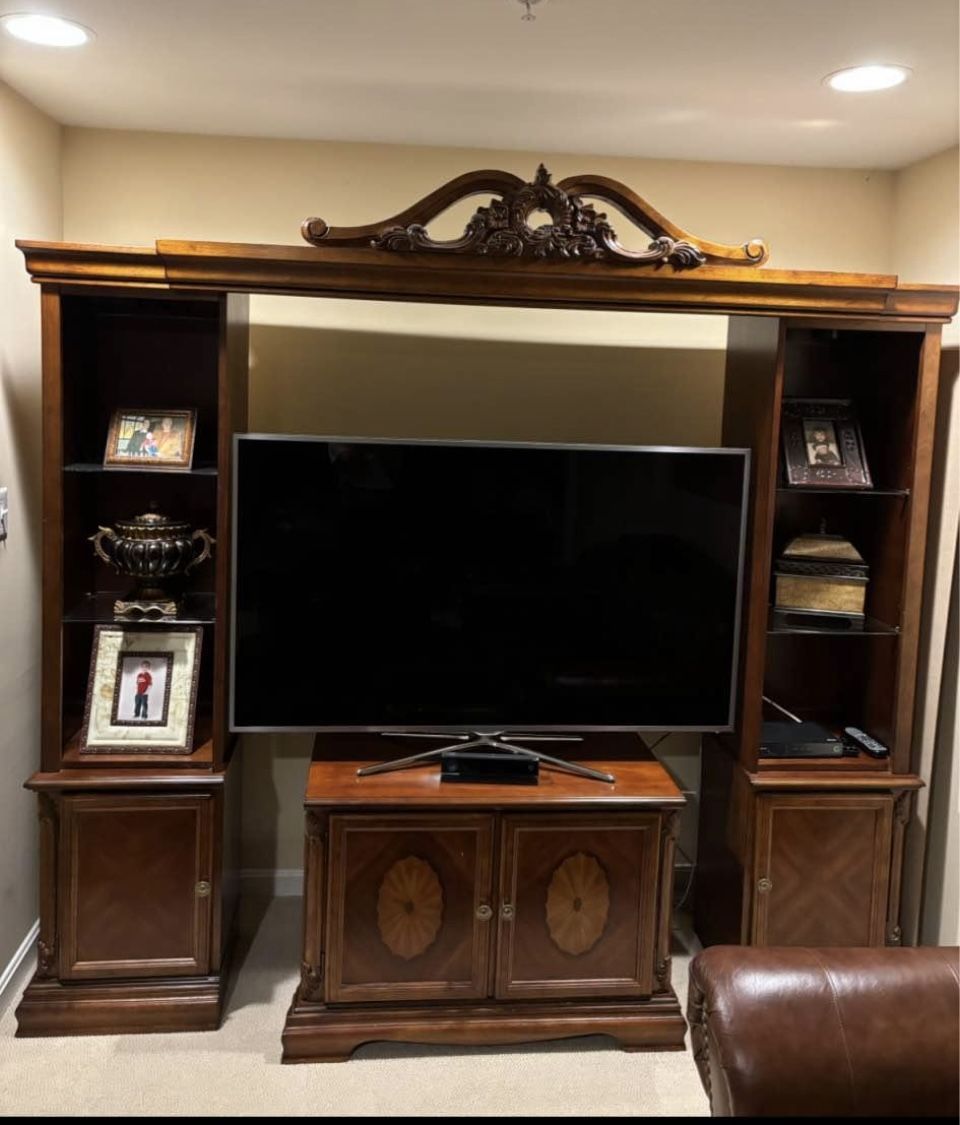 Ashley Media Center Storage Tv Stand 