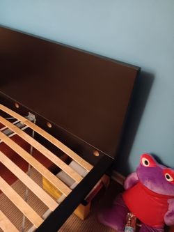 Ikia Queen Bed With Night Stand 