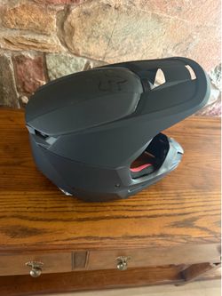 FOX MVRS V1 HELMET