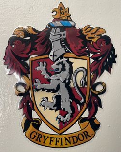 10.25”-tall, 8.25”-wide Used Vinyl Stick-&-Peel Gryffindor House Crest Wall Decor