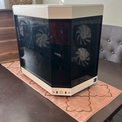 Hyte Y60 Panda Gaming PC i7-12700K Tuff 1660 Super