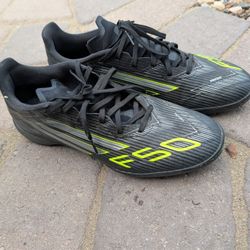 Addidas Turf Shoes Size 9 