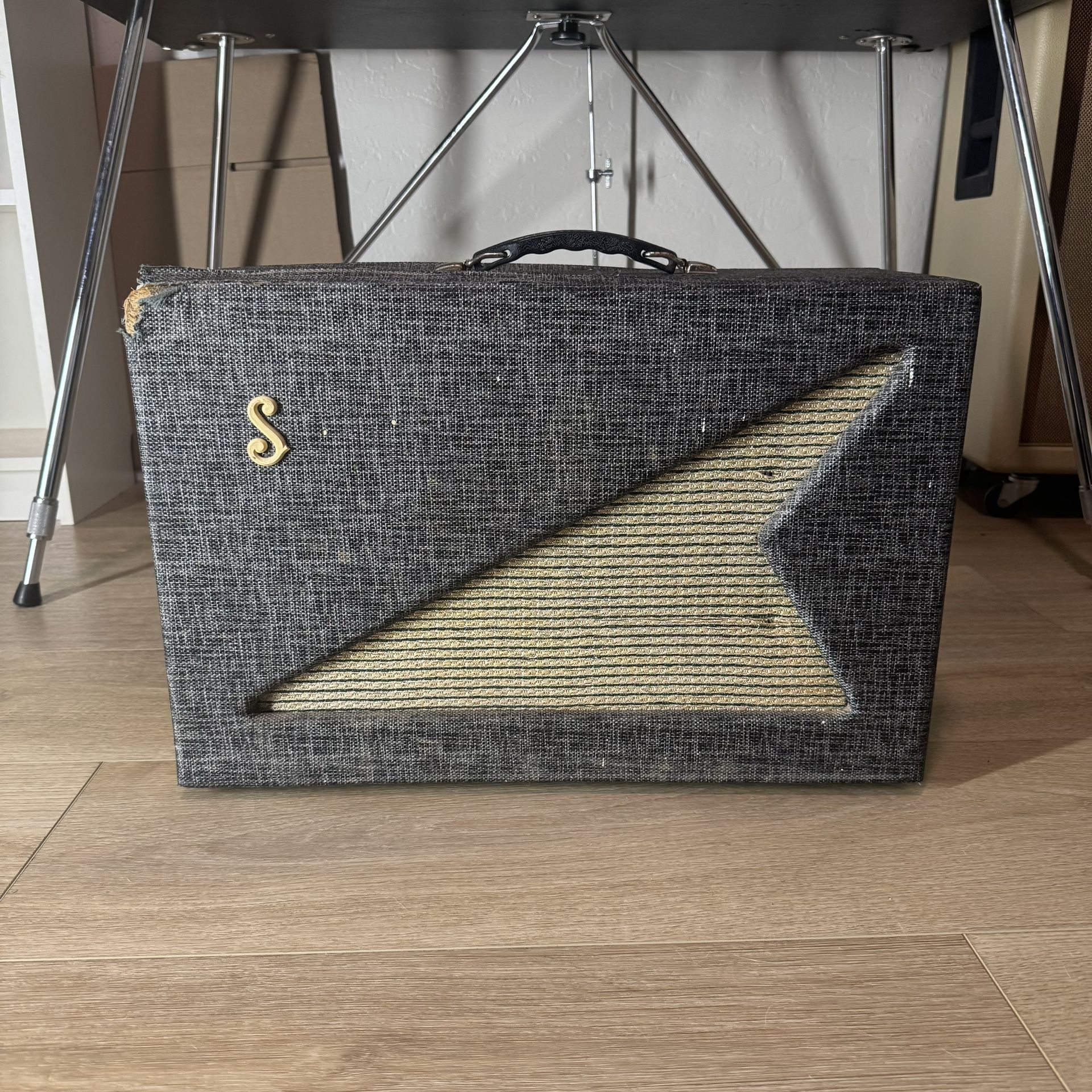 Supro 600R Reverberation Unit - 1960s