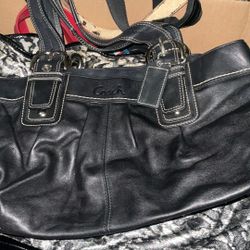 Coach handbag leather great condition