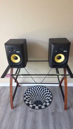 KRK Rokit 8 - 8” studio Monitors FOR SALE