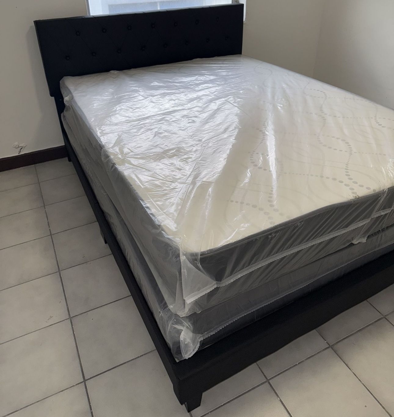 NEW BED FEAME QUEEN SIZE WITH MATTRESS AND BOX SPRING 3PCS