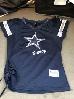 Woman’s Dallas jersey large