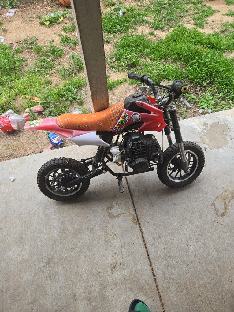 Mini Dirt Bike