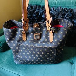 Dooney & Bourke Signature Logo Tammy Tote From The Blakely Collection 