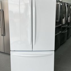 Kenmore  23.9 cu. ft. 33 French Door Bottom-Freezer Refrigerator - White VM4M2