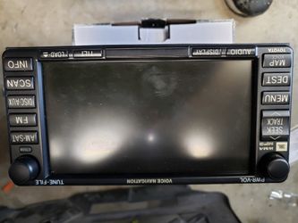 Toyota Navigation OEM Deck. 