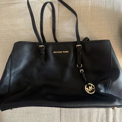 Black Michael Kors Shoulder bag 