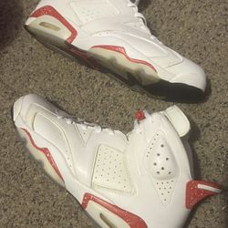 Jordan 6 Red Oreo