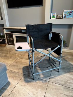 Collapsible Oversize Director Style Chair
