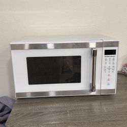 Hamilton Beach Microwave 