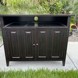 Table Cabinet