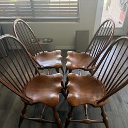Vintage Windsor Chairs and Table 