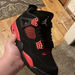 Jordan 4 Retro “Red Thunder”