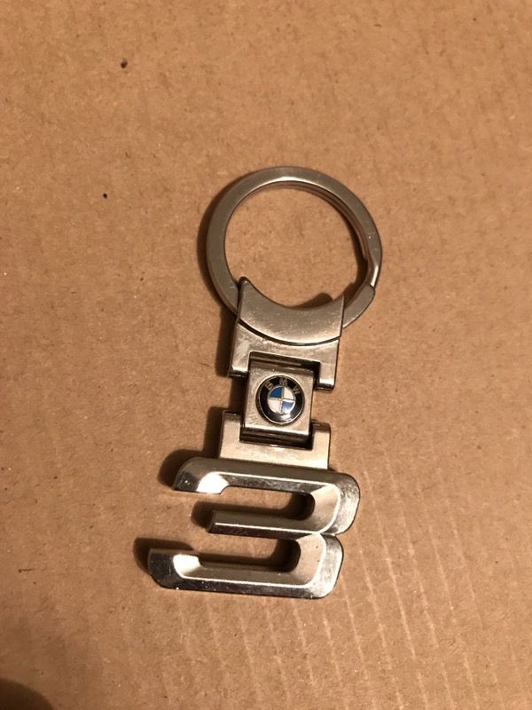 BMW 3 keychain