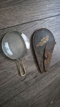 Antique Brass Magnifying Glass with Leather Case