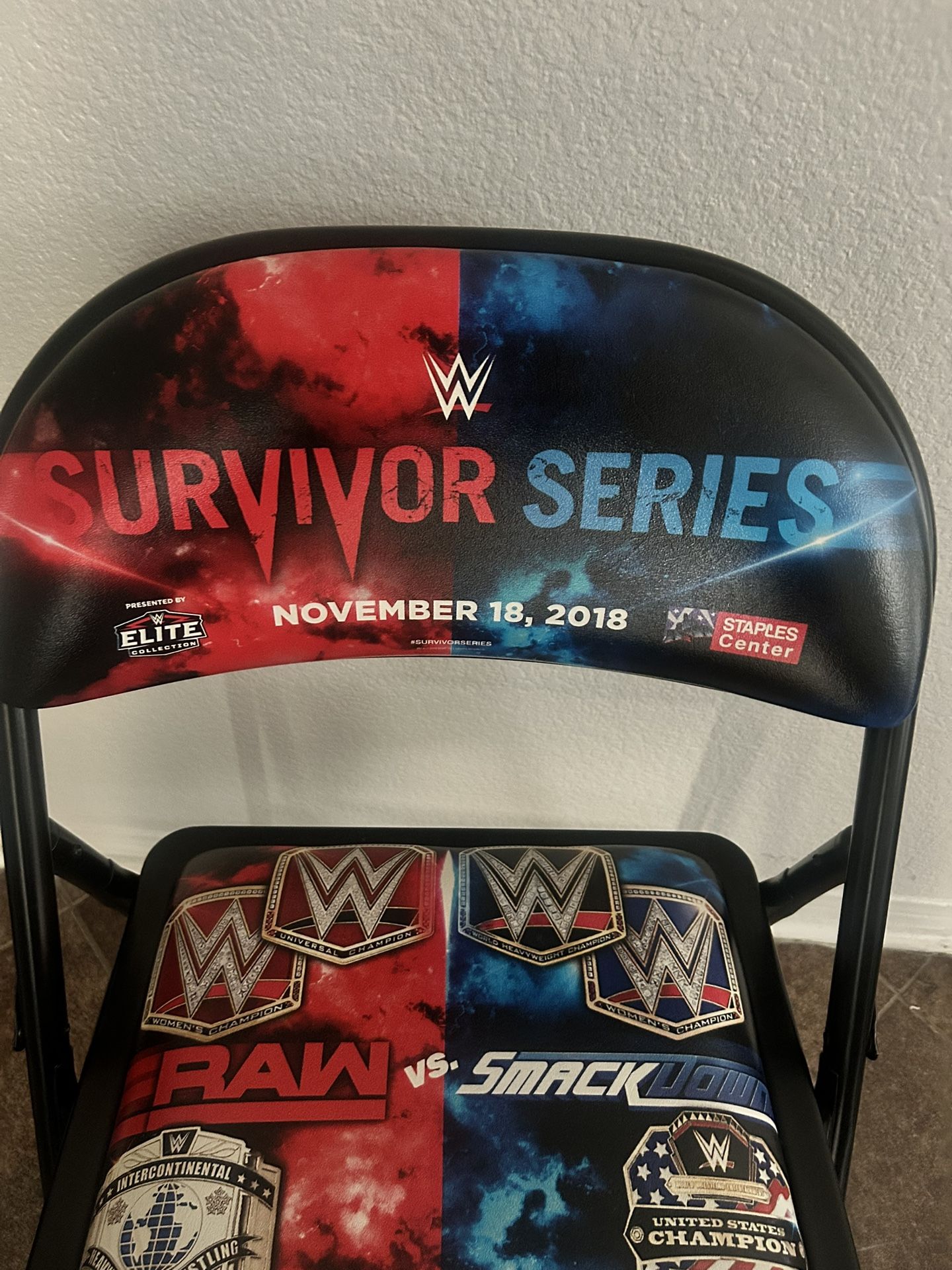 * WWE Survivor Series 2018 Staples Center Ringside Chair Smack *