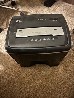 Small document shredder