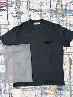 Essential T-shirt