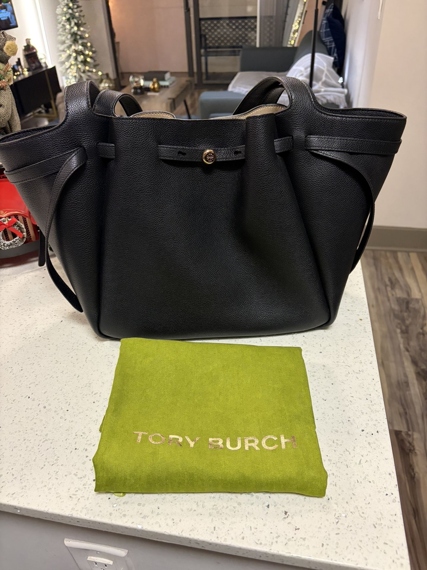 Tory Burch Tote NEW