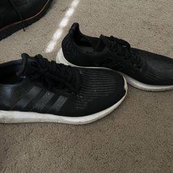Adidas Men Running Shoes 