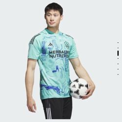 LA Galaxy One To Planet Jersey men medium