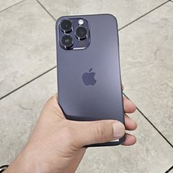 iPhone 14 Pro Max