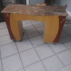Manicure Table $90 Dolares