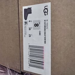 UGG Gray Women’s Boots Sz 8