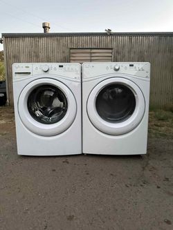 Whirlpool washer and dryer electric laundry set