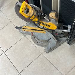 Dewalt
