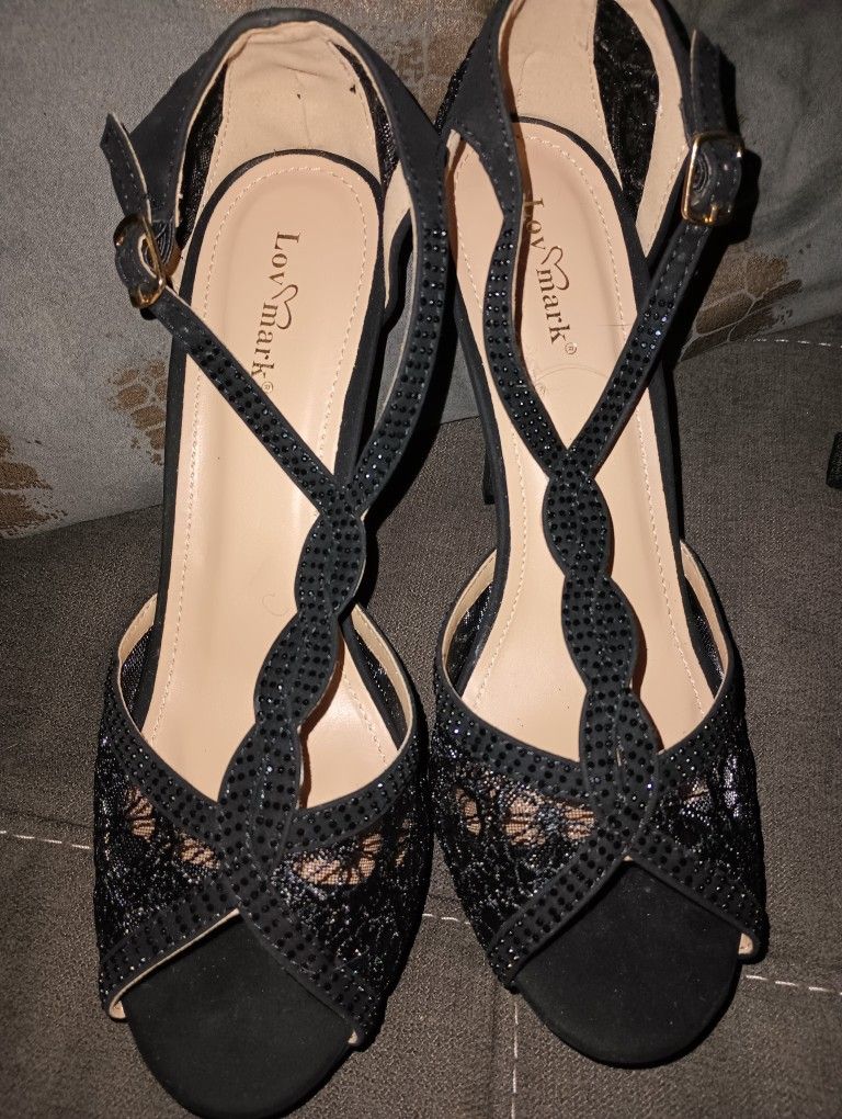 Lace Heels Size 9