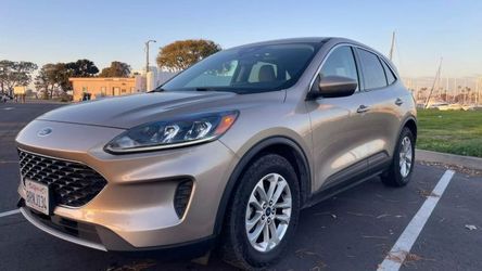 2020 Ford Escape